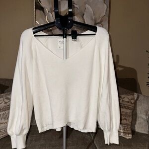 Abercrombie & Fitch Off-White V-Neck Balloon Sleeve Sweater